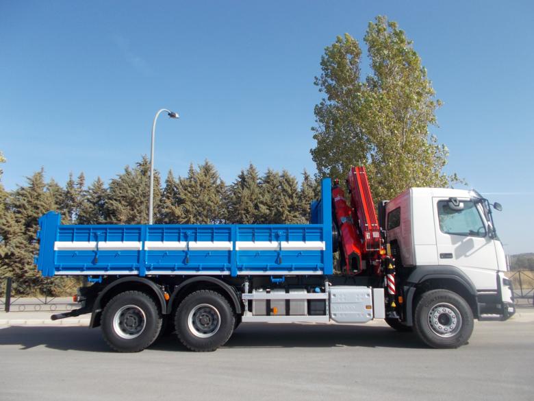 Volvo FM Grúa FASSI F235 + Basculante