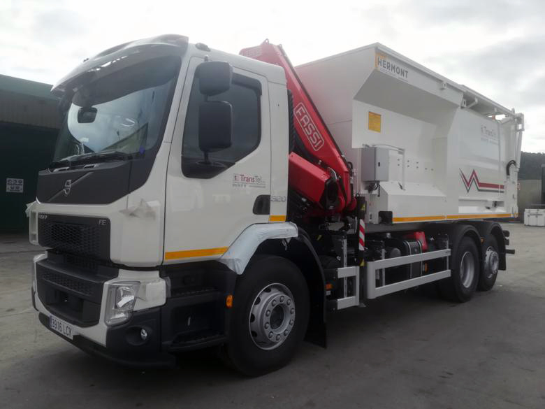 HERMONT entrega a TRANSTEL Volvo FE + Fassi F155AC.0.23 + Compactador